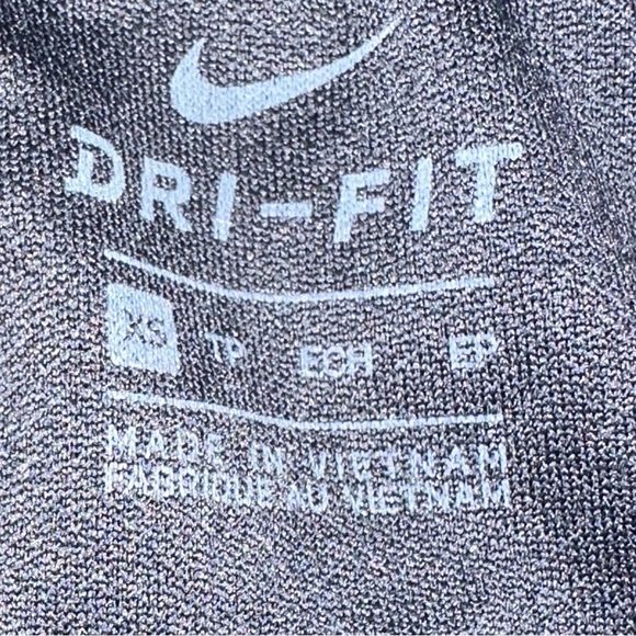 Nike Tempo Black Athletic Short - Picture 4 of 4